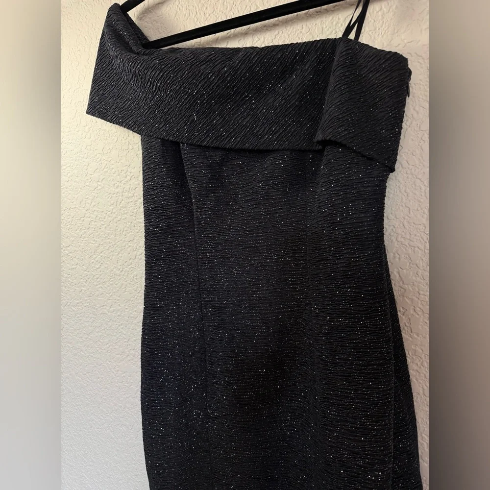 Eliza J Strapless Black & Silver Shimmer Dress | Glam Formal| Size 6 - Picture 7 of 14